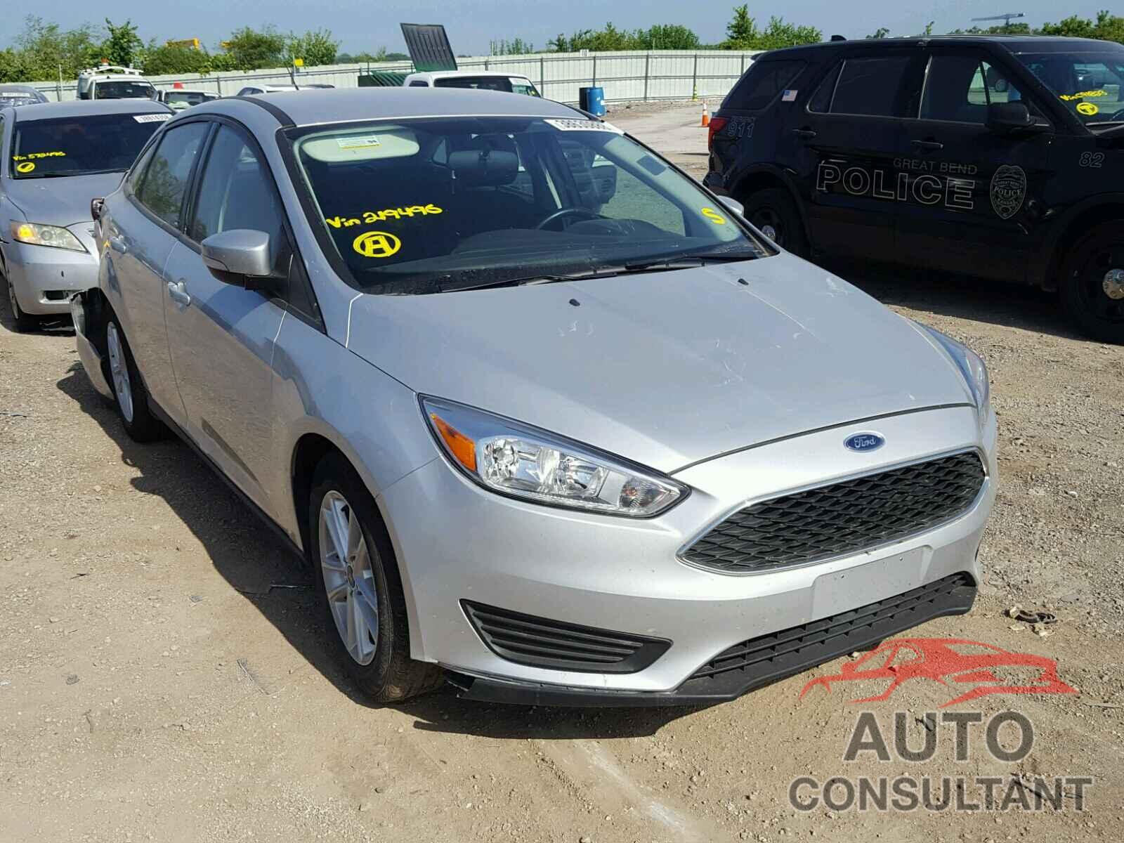 FORD FOCUS 2017 - 1FADP3F29HL219496