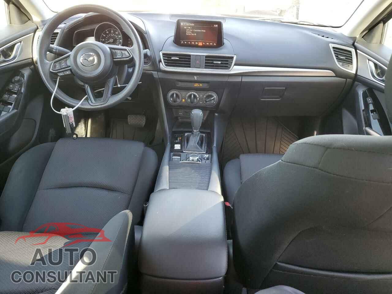 MAZDA 3 2017 - 3MZBN1K74HM123901