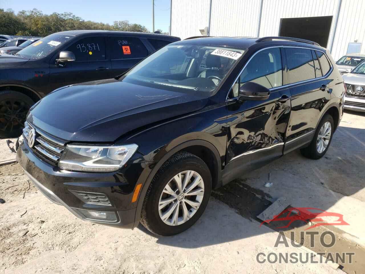 VOLKSWAGEN TIGUAN 2018 - 3VV3B7AX5JM027478