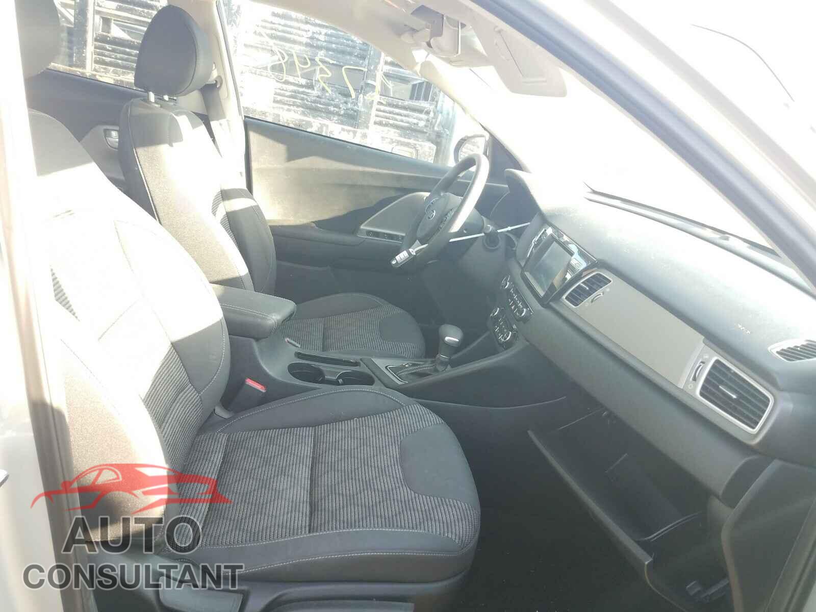 KIA NIRO 2019 - KNDCB3LC7K5345885