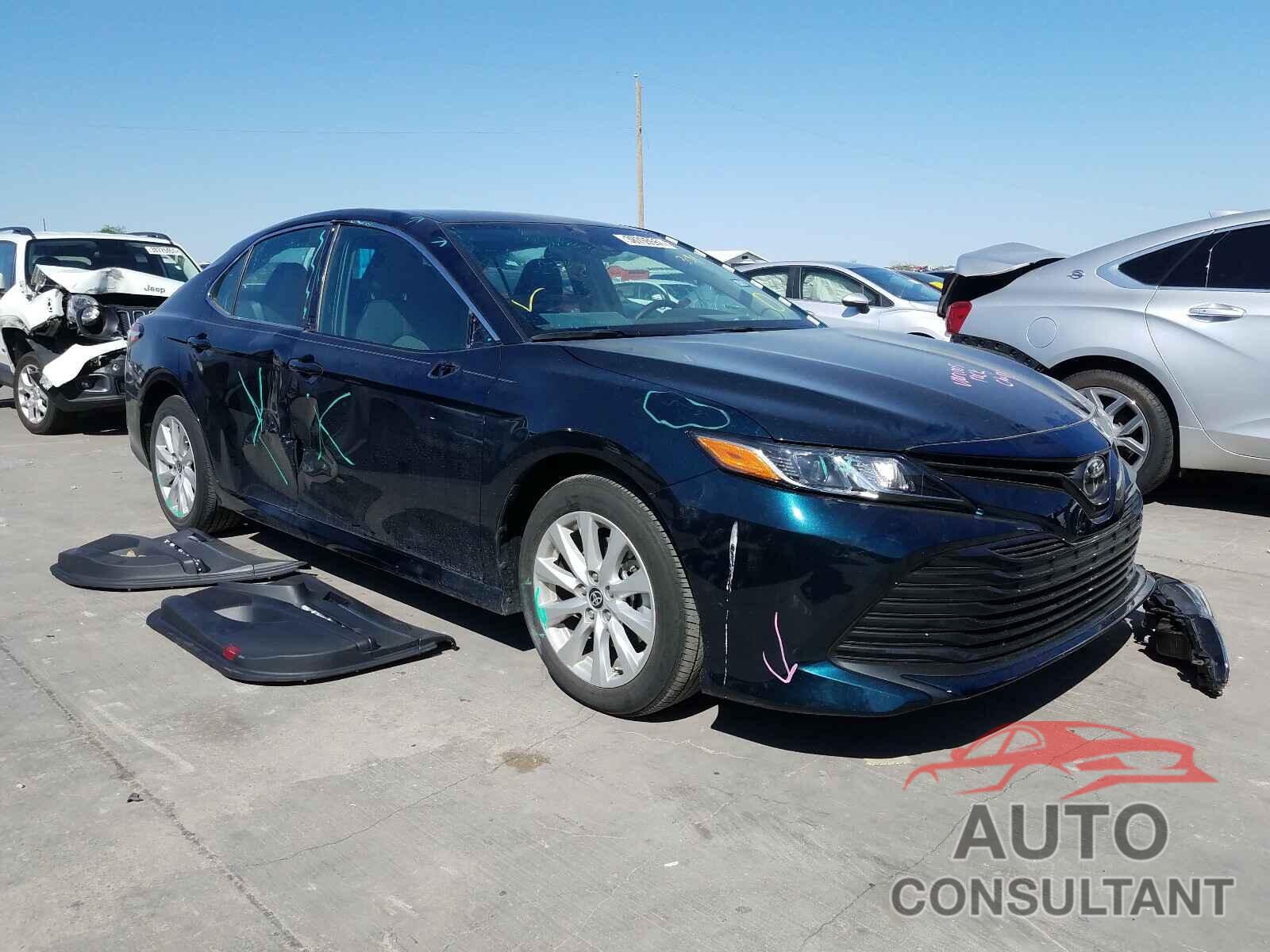 TOYOTA CAMRY 2020 - 4T1C11AK2LU964768