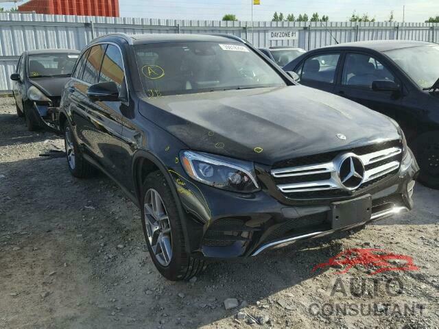 MERCEDES-BENZ GLC 300 4MATIC 2018 - WDC0G4KB5JV076328