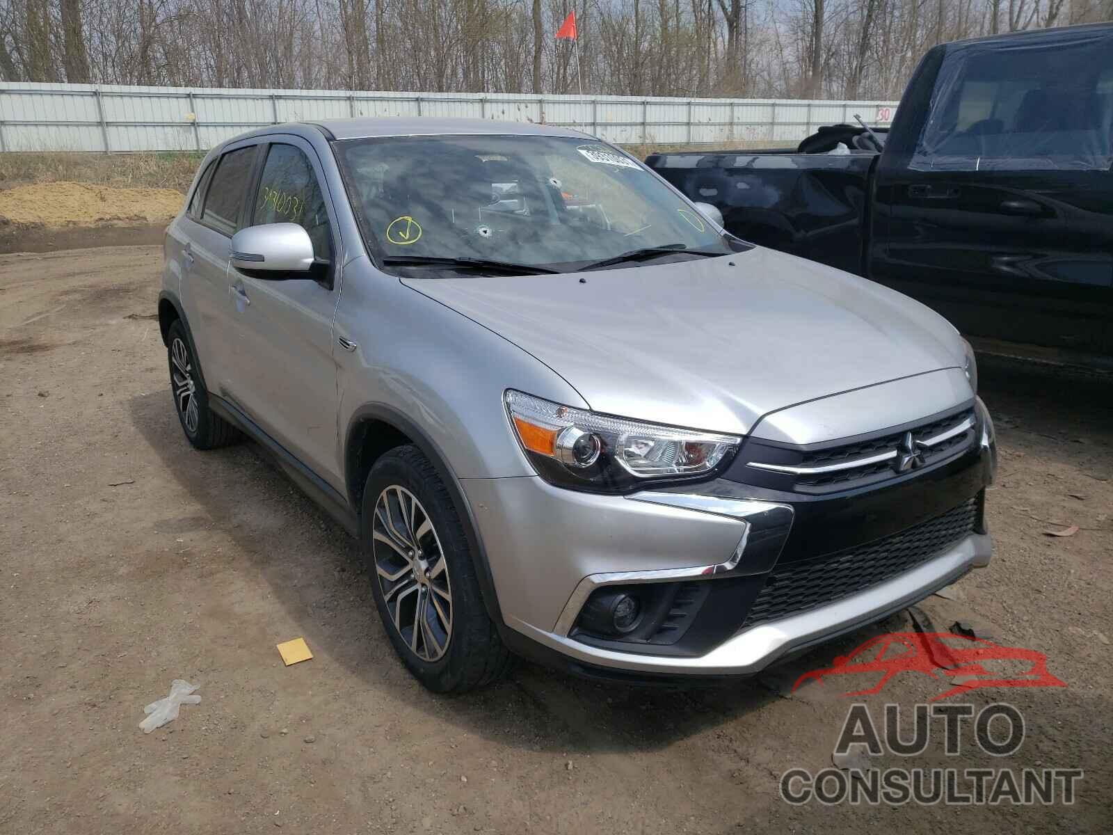 MITSUBISHI OUTLANDER 2018 - JA4AP3AU5JU023281