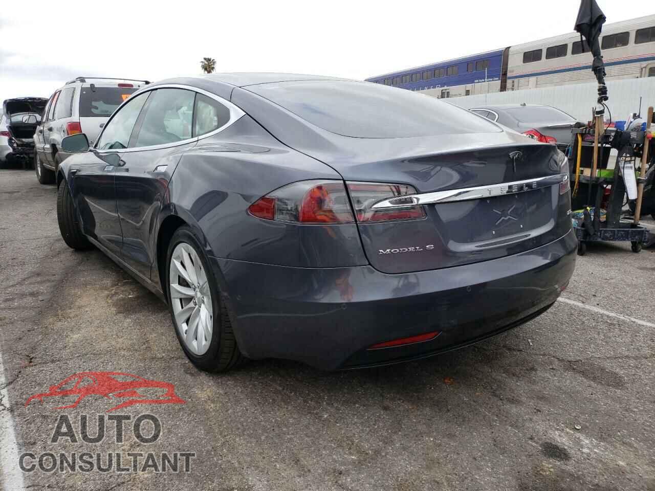 TESLA MODEL S 2018 - 5YJSA1E28JF249770