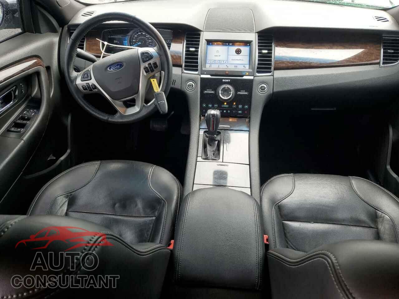 FORD TAURUS 2019 - 1FAHP2F88KG118322