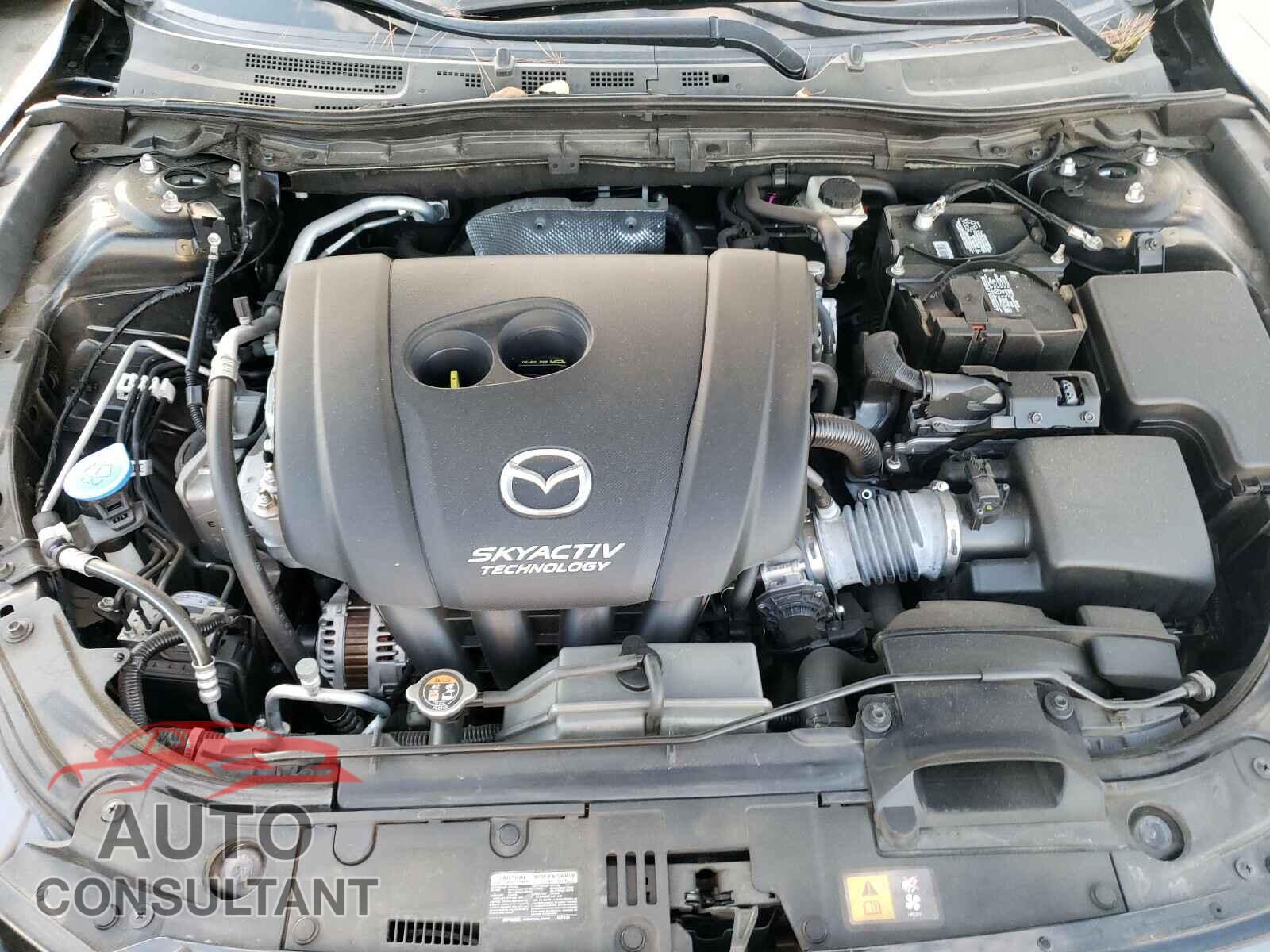 MAZDA 3 2017 - 3MZBN1M34HM154026