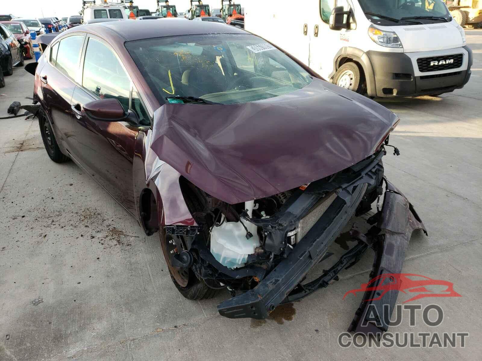 KIA FORTE 2018 - 3KPFL4A75JE193789