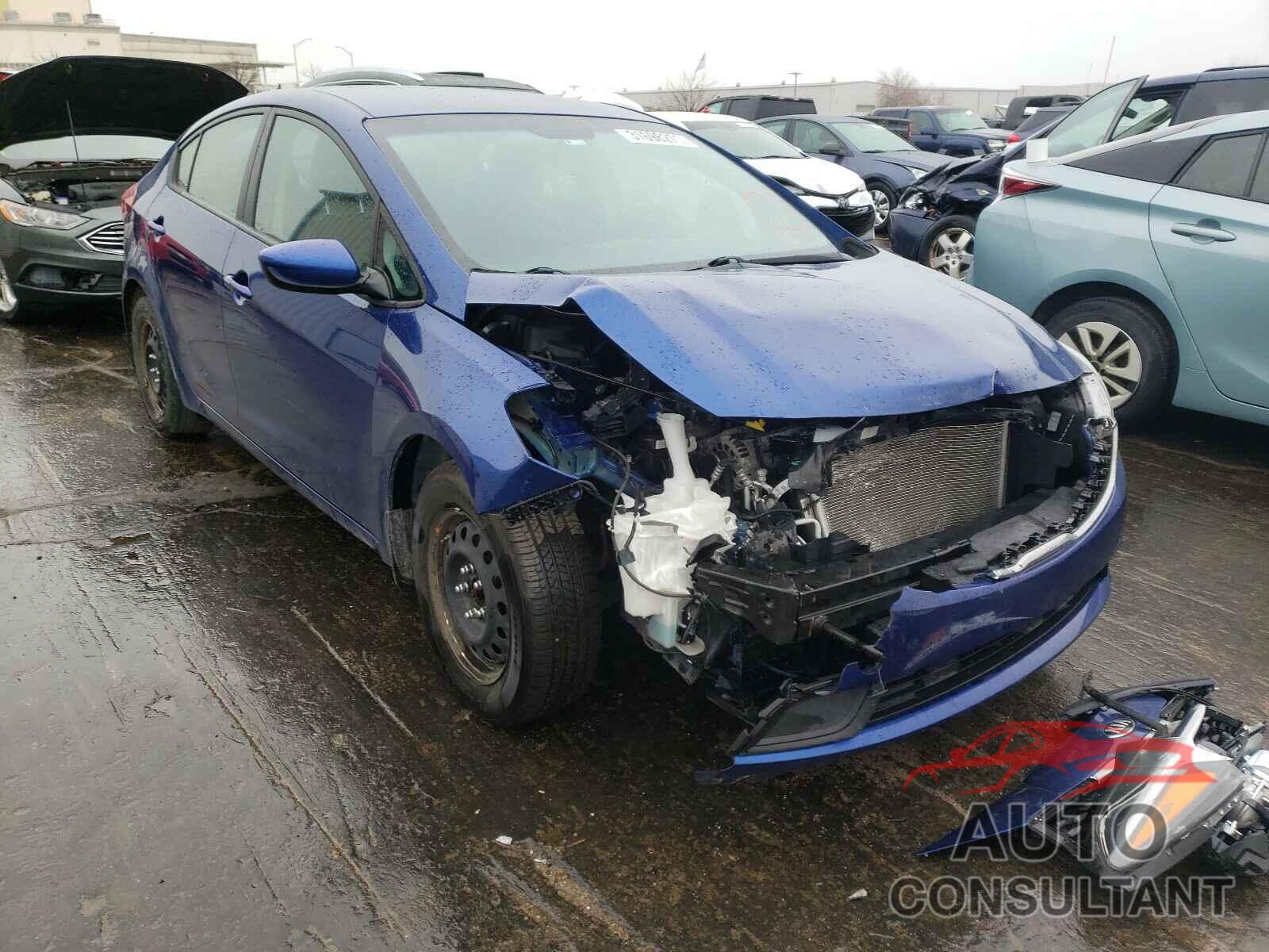 KIA FORTE 2018 - 3KPFL4A7XJE206018
