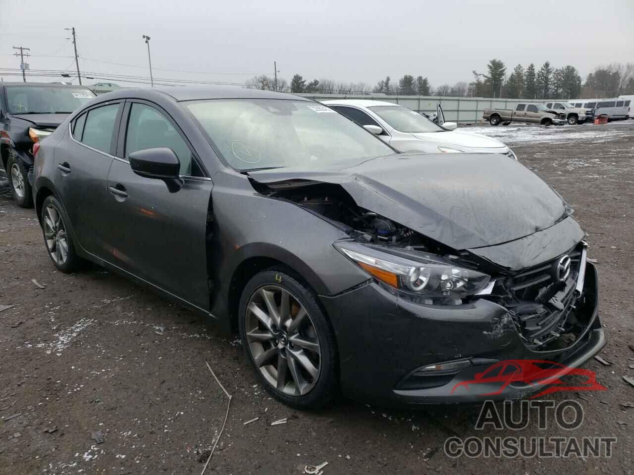 MAZDA 3 2018 - 3MZBN1V34JM162941