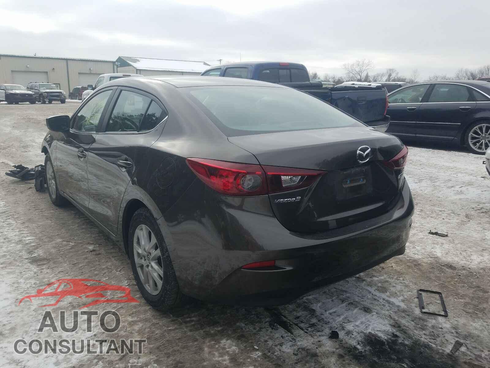 MAZDA 3 2017 - 3MZBN1U75HM136329