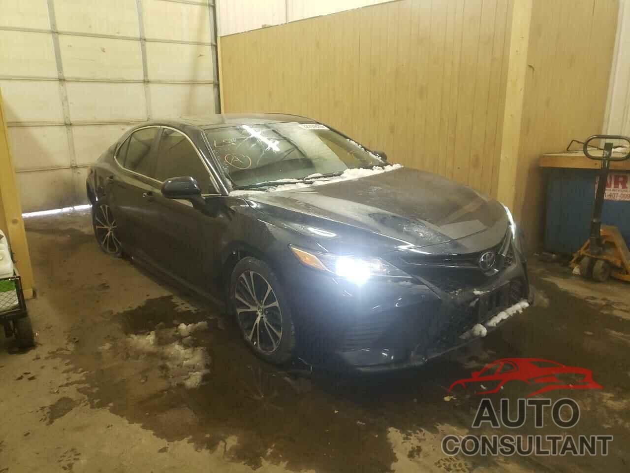 TOYOTA CAMRY 2019 - 4T1B11HK0KU744383