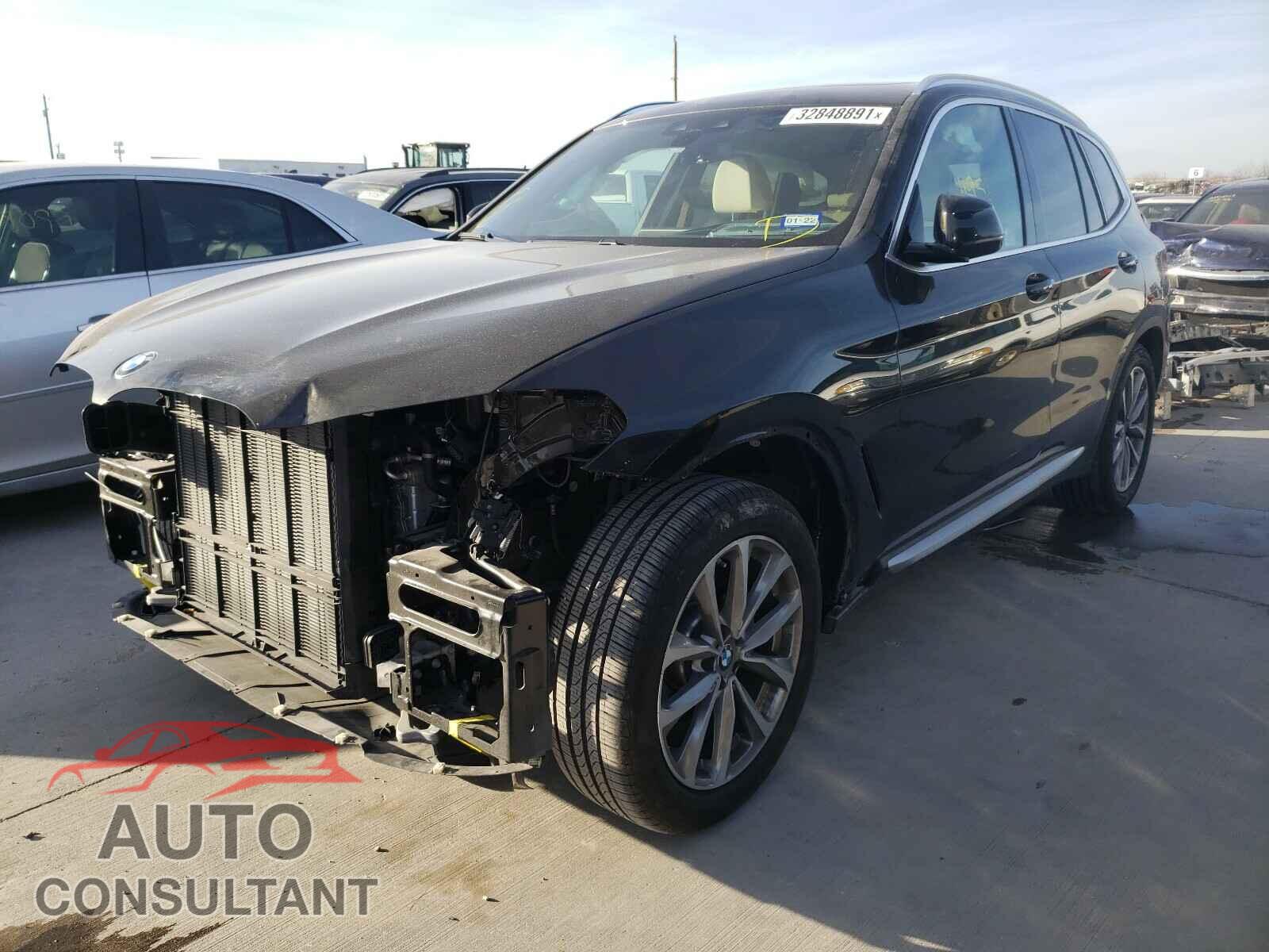 BMW X3 2019 - 5UXTR7C59KLR53485