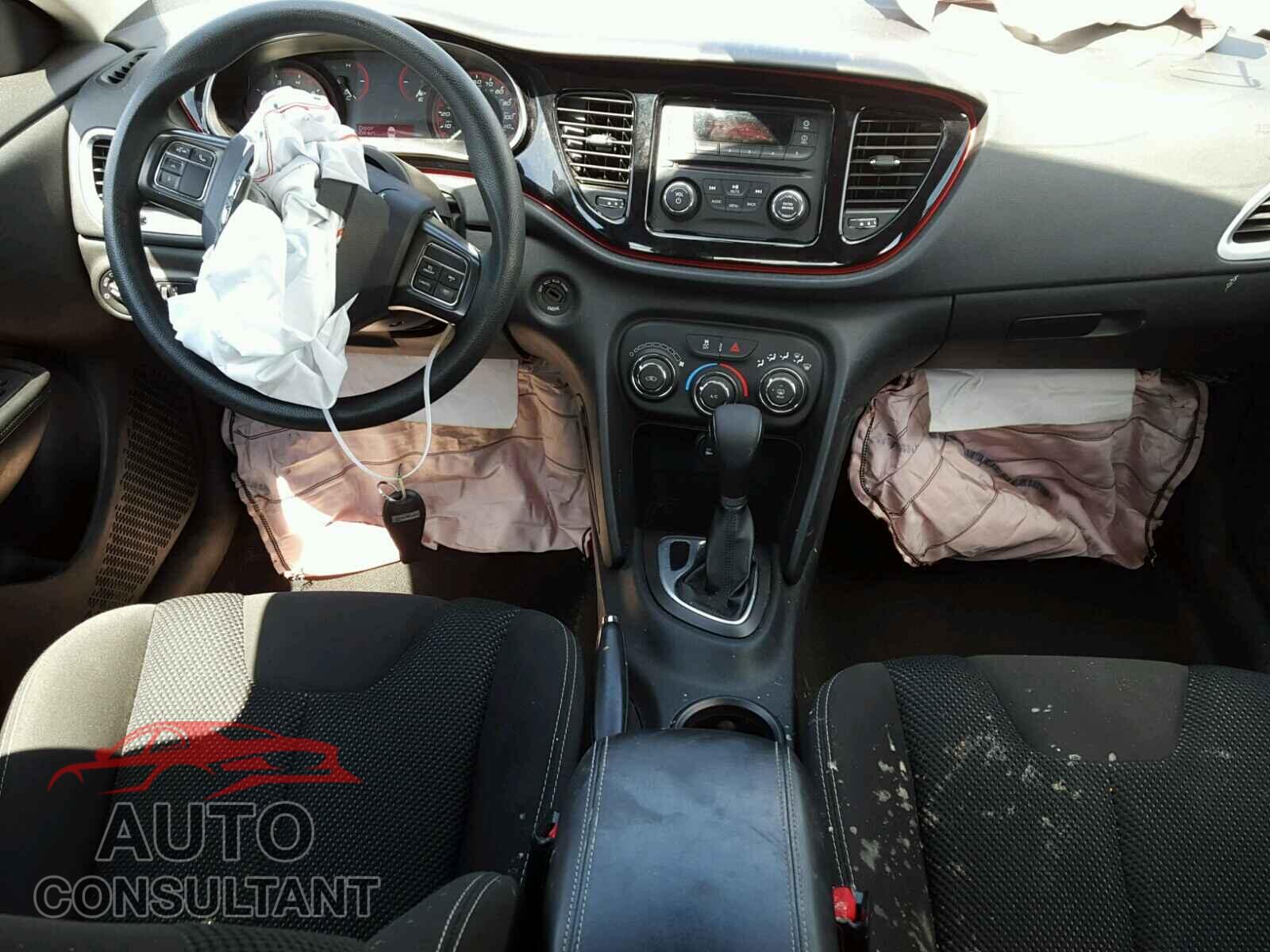 DODGE DART 2015 - 1C3CDFBB5FD431636