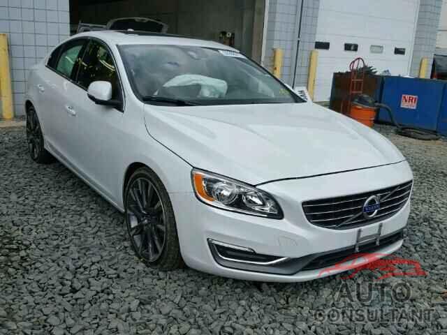 VOLVO S60 2015 - YV140MFKXF2335775