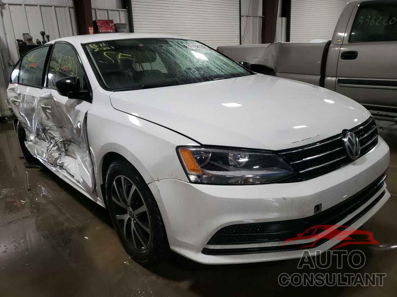 VOLKSWAGEN JETTA 2016 - 3VWD67AJ7GM356451