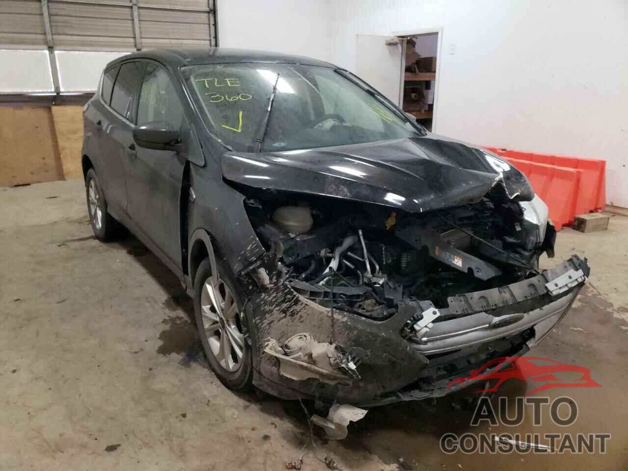 FORD ESCAPE 2017 - 1FMCU0GD6HUE91331