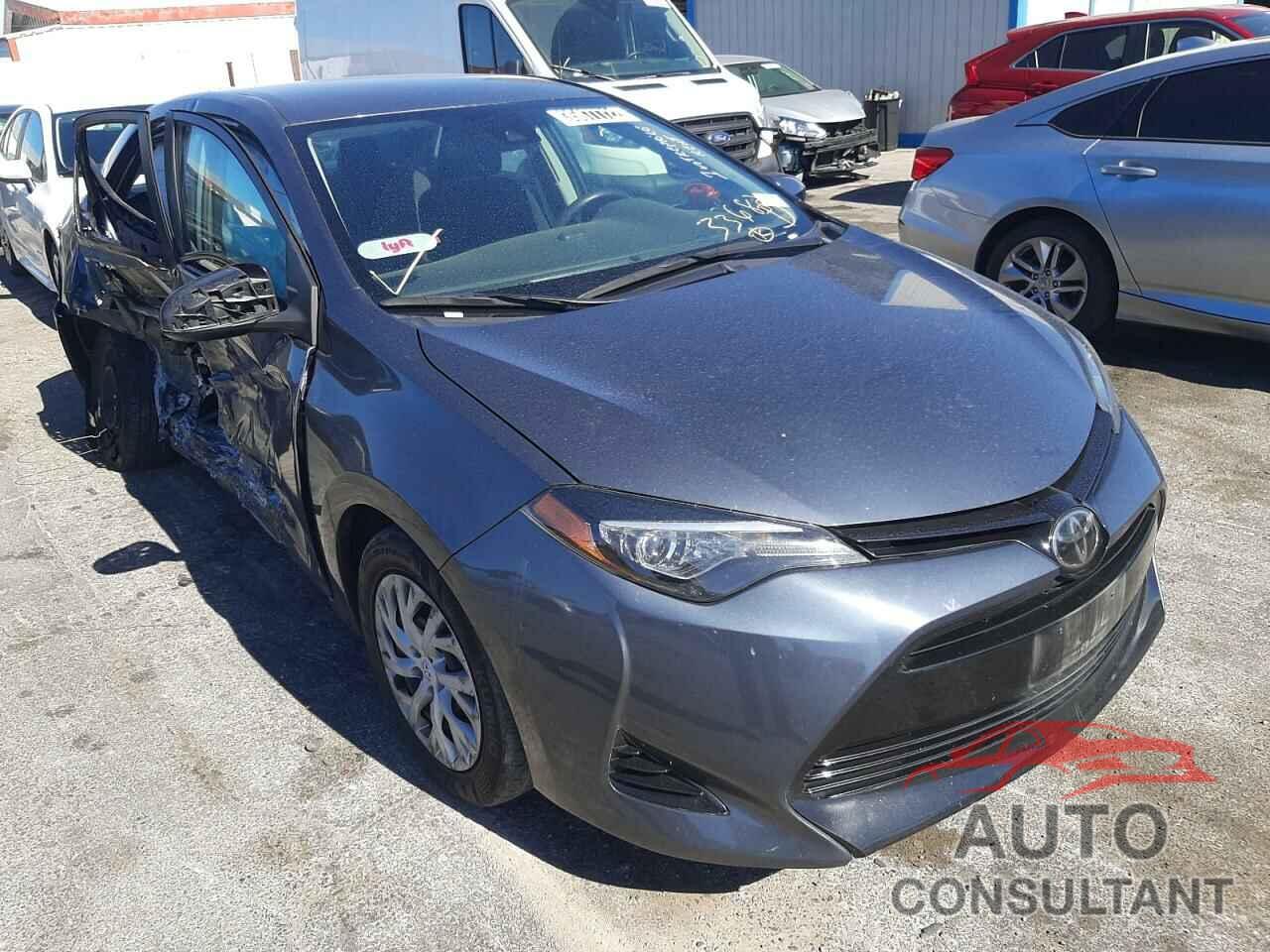 TOYOTA COROLLA 2018 - 5YFBURHE2JP830990