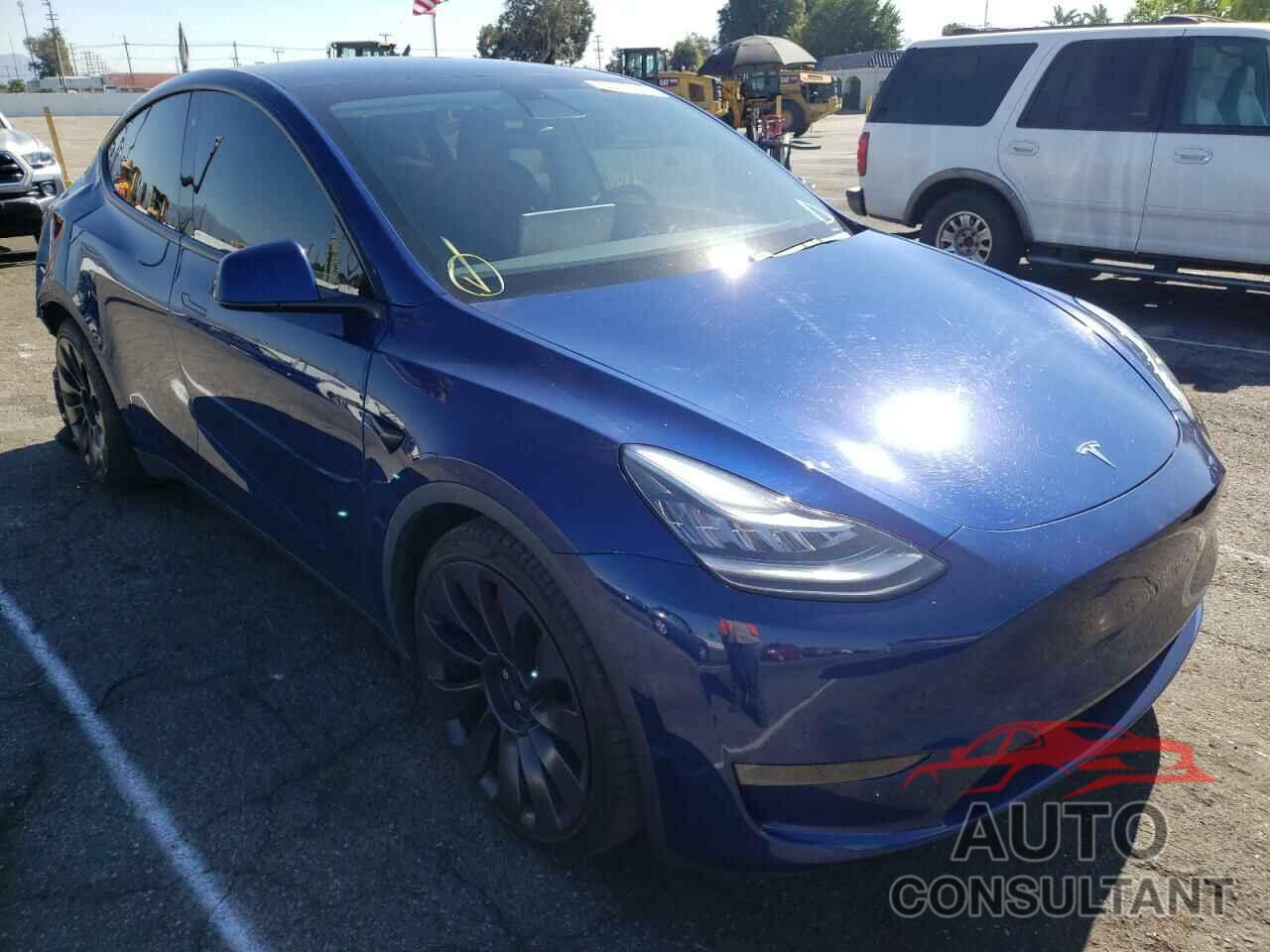 TESLA MODEL Y 2020 - 5YJYGDEF1LF000372