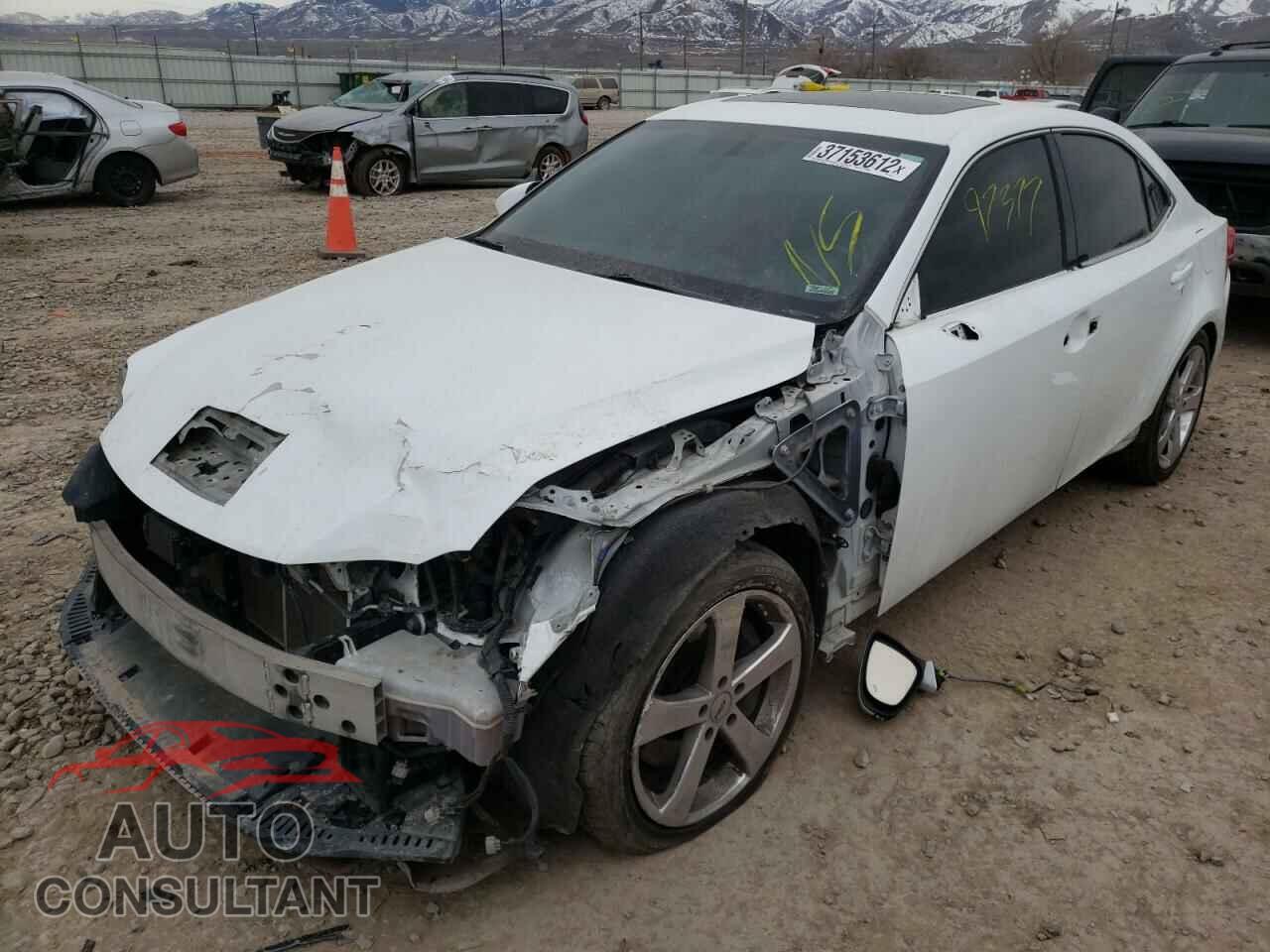 LEXUS IS 2016 - JTHCE1D24G5012129