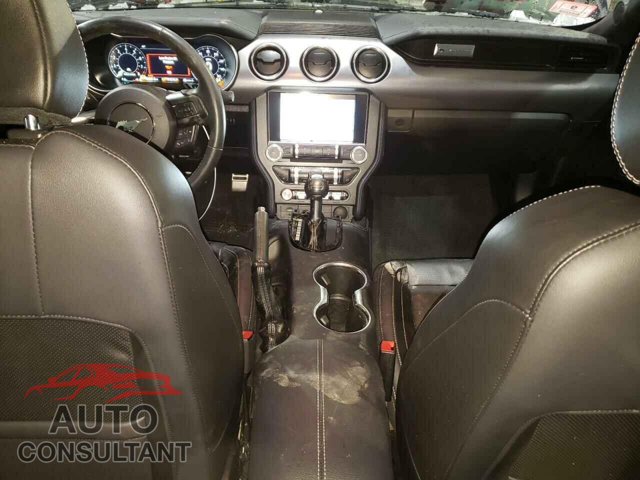 FORD MUSTANG 2018 - 1FA6P8CF5J5145811