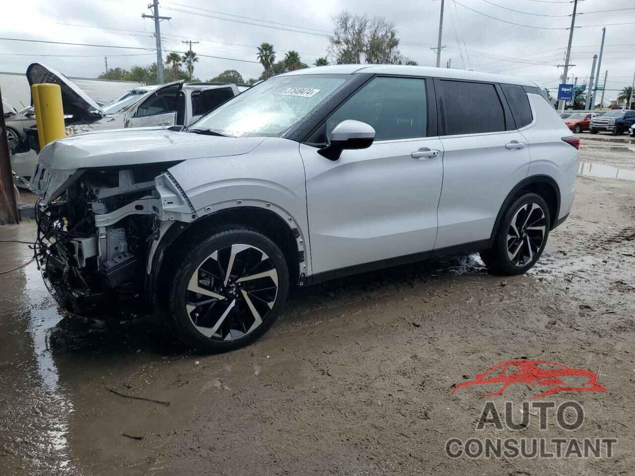 MITSUBISHI OUTLANDER 2022 - JA4J3UA8XNZ031065