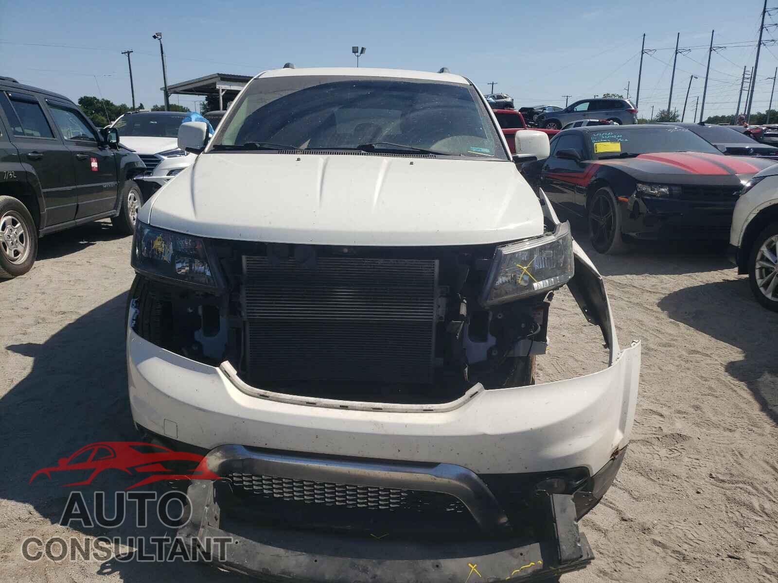 DODGE JOURNEY 2017 - 3C4PDCGG3HT576252