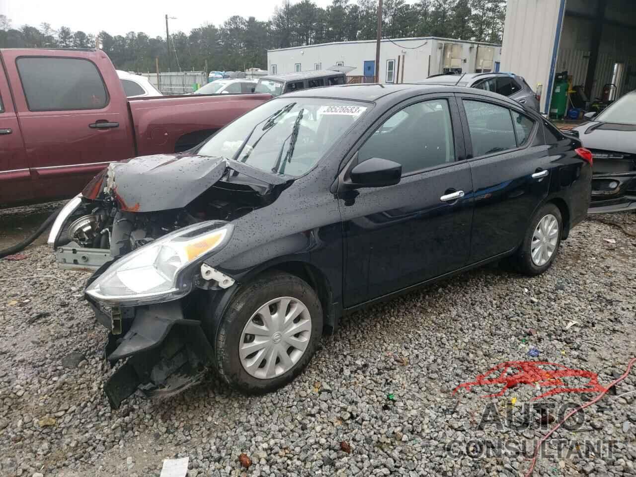 NISSAN VERSA 2017 - 3N1CN7AP2HL833996