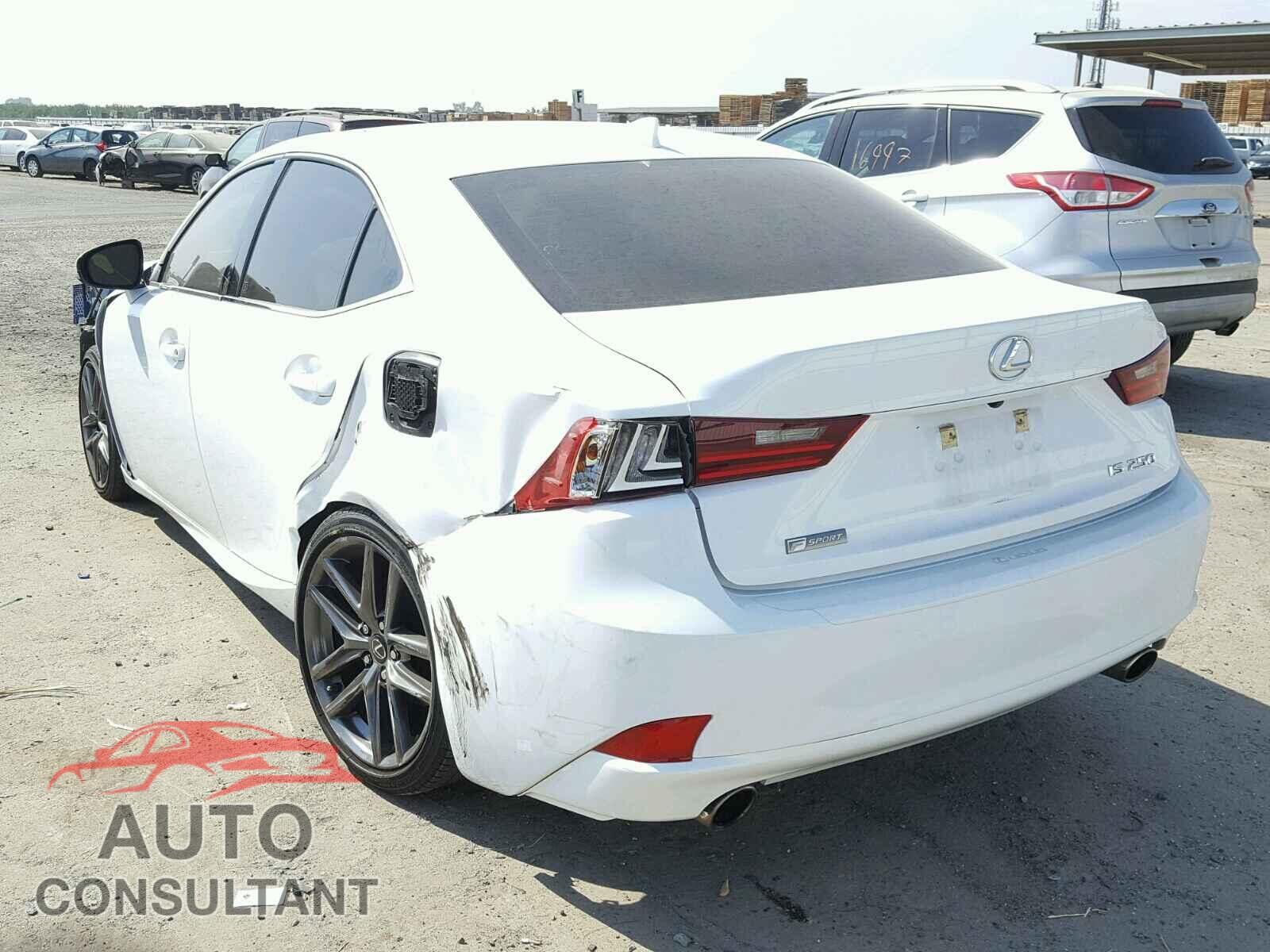 LEXUS IS 2015 - JTHBF1D29F5075489