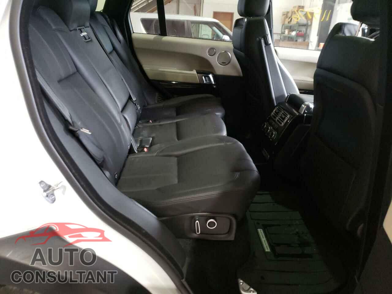 LAND ROVER RANGEROVER 2016 - SALGS2KF1GA244937