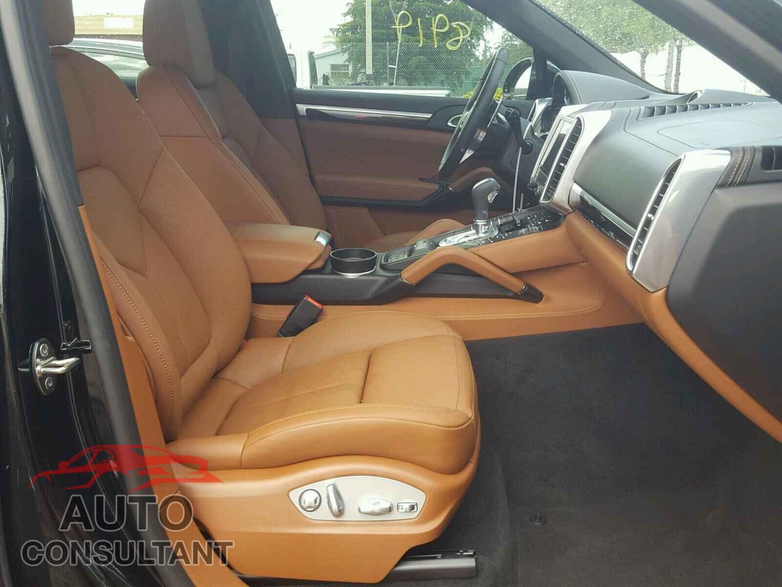 PORSCHE CAYENNE SE HYBRID 2017 - WP1AE2A25HLA73844
