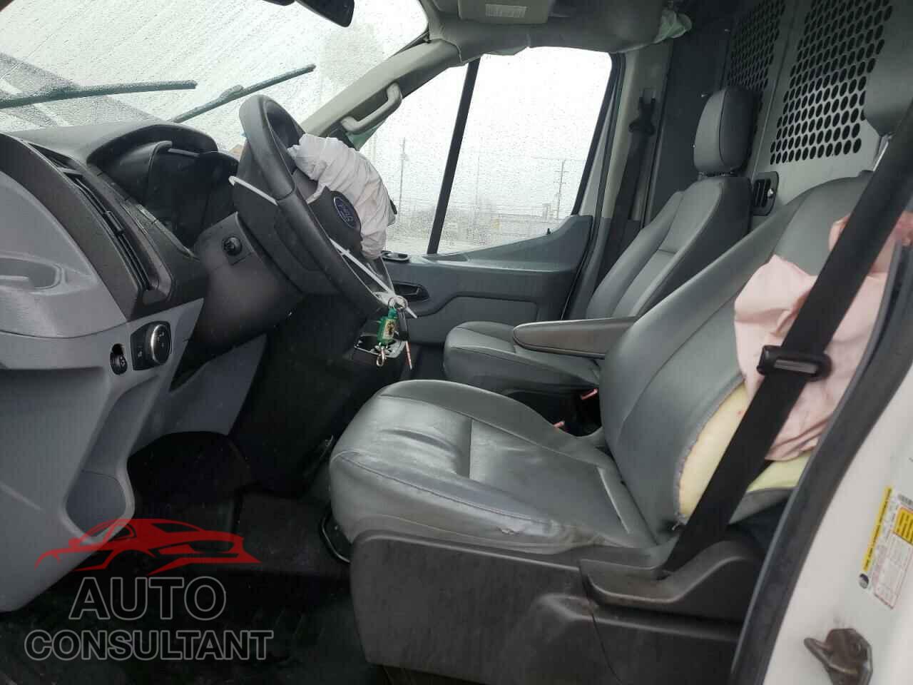 FORD TRANSIT 2017 - 1FTYR1CM8HKA32112