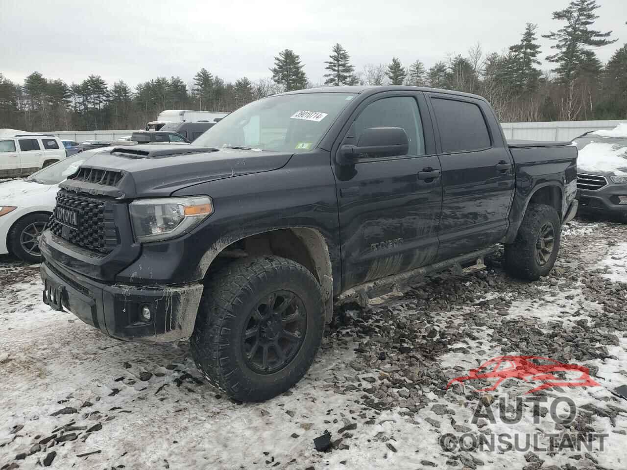 TOYOTA TUNDRA 2018 - 5TFDY5F14JX749111