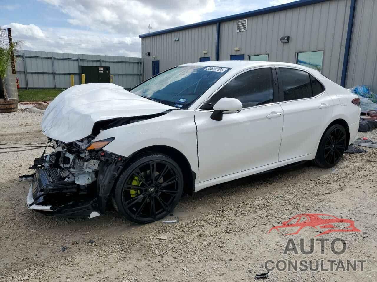 TOYOTA CAMRY 2024 - 4T1G11AK0RU863268