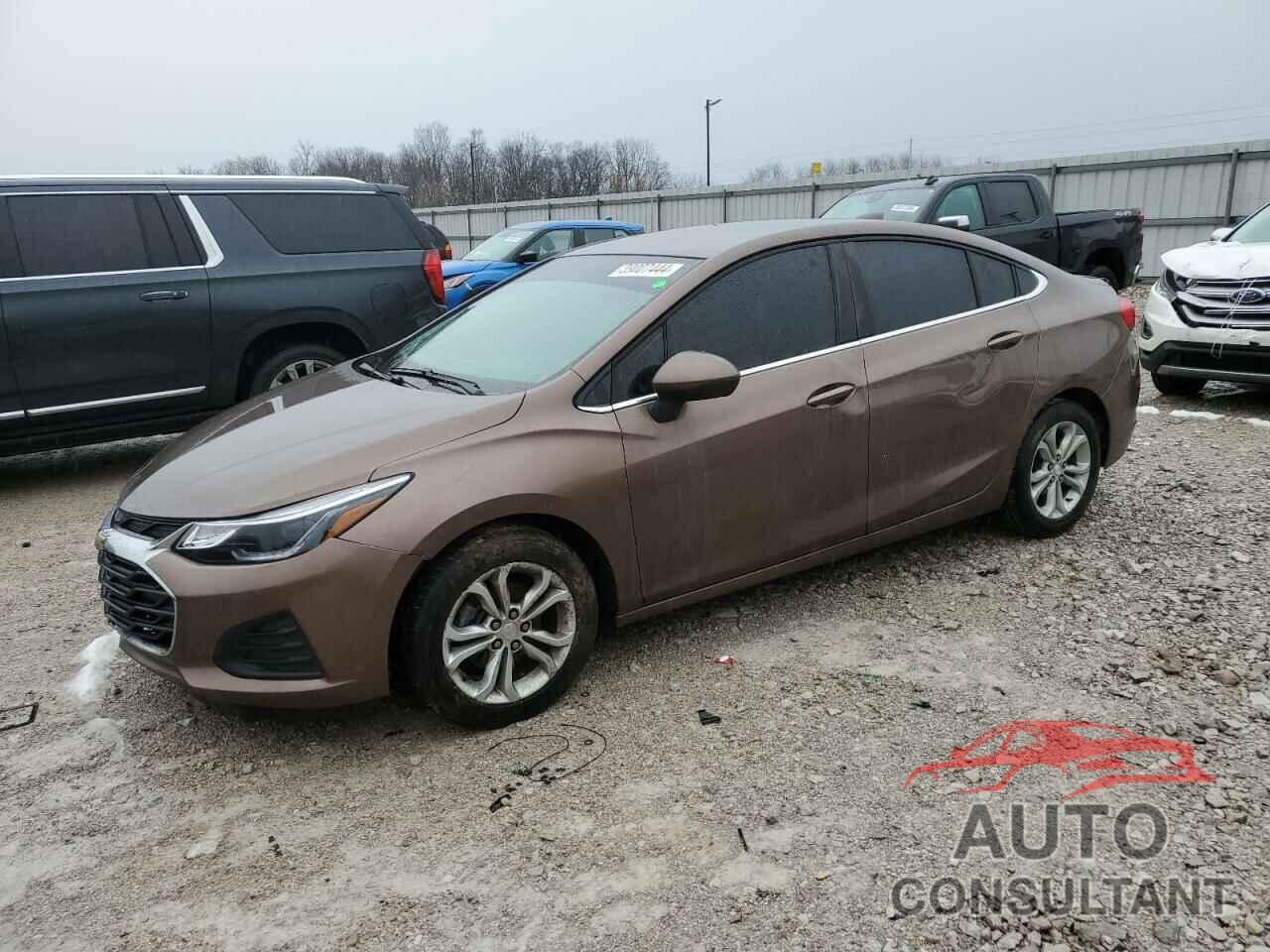 CHEVROLET CRUZE 2019 - 1G1BE5SM3K7134656