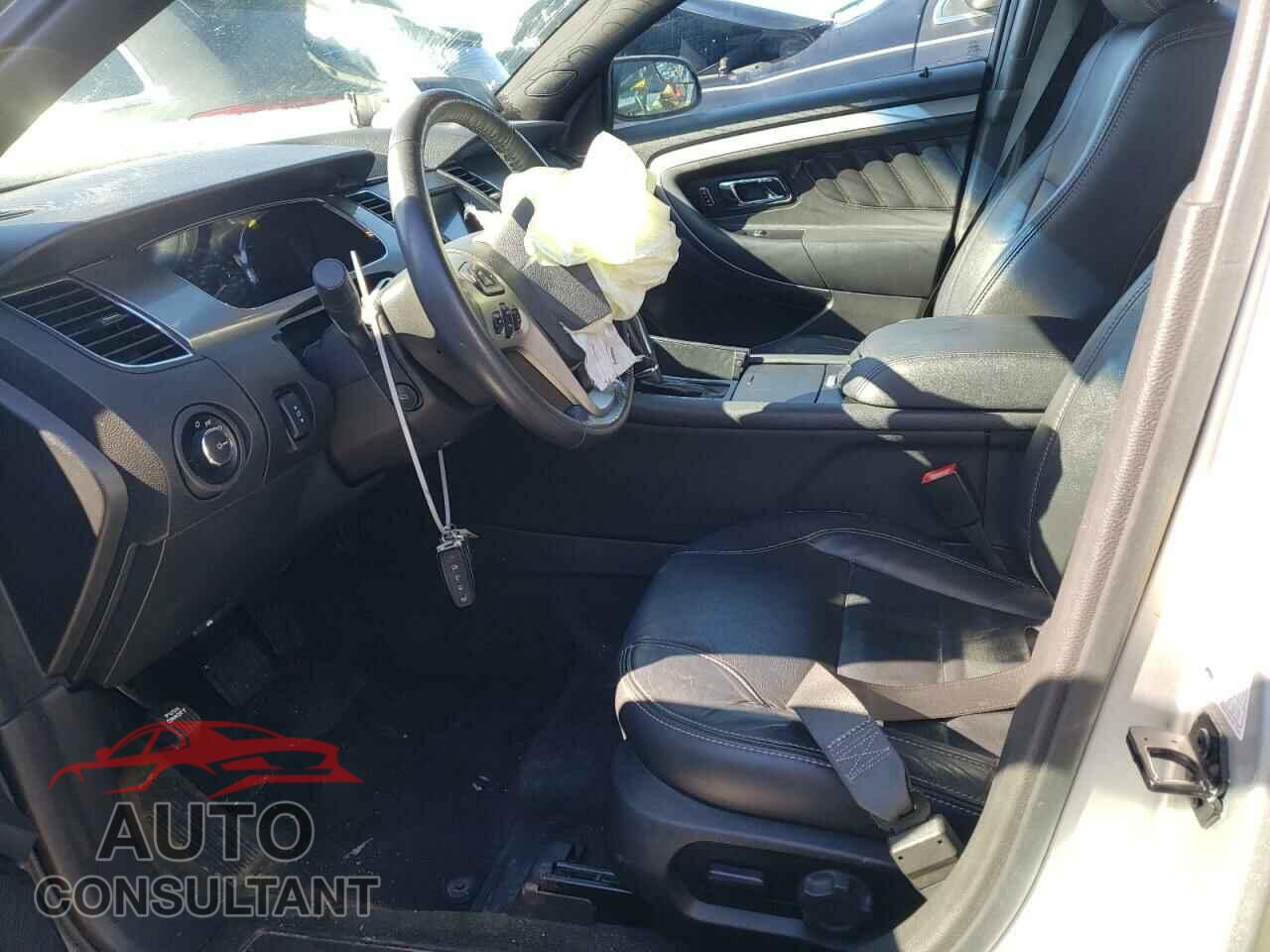 FORD TAURUS 2016 - 1FAHP2E88GG107491