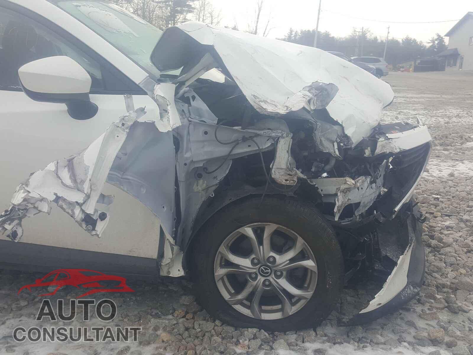 MAZDA CX-3 2018 - JM1DKFB72J0332290
