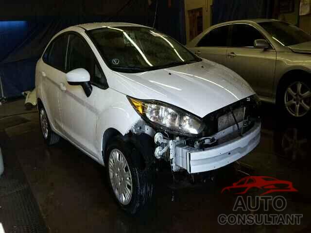 FORD FIESTA 2015 - 3FADP4AJ9FM135808