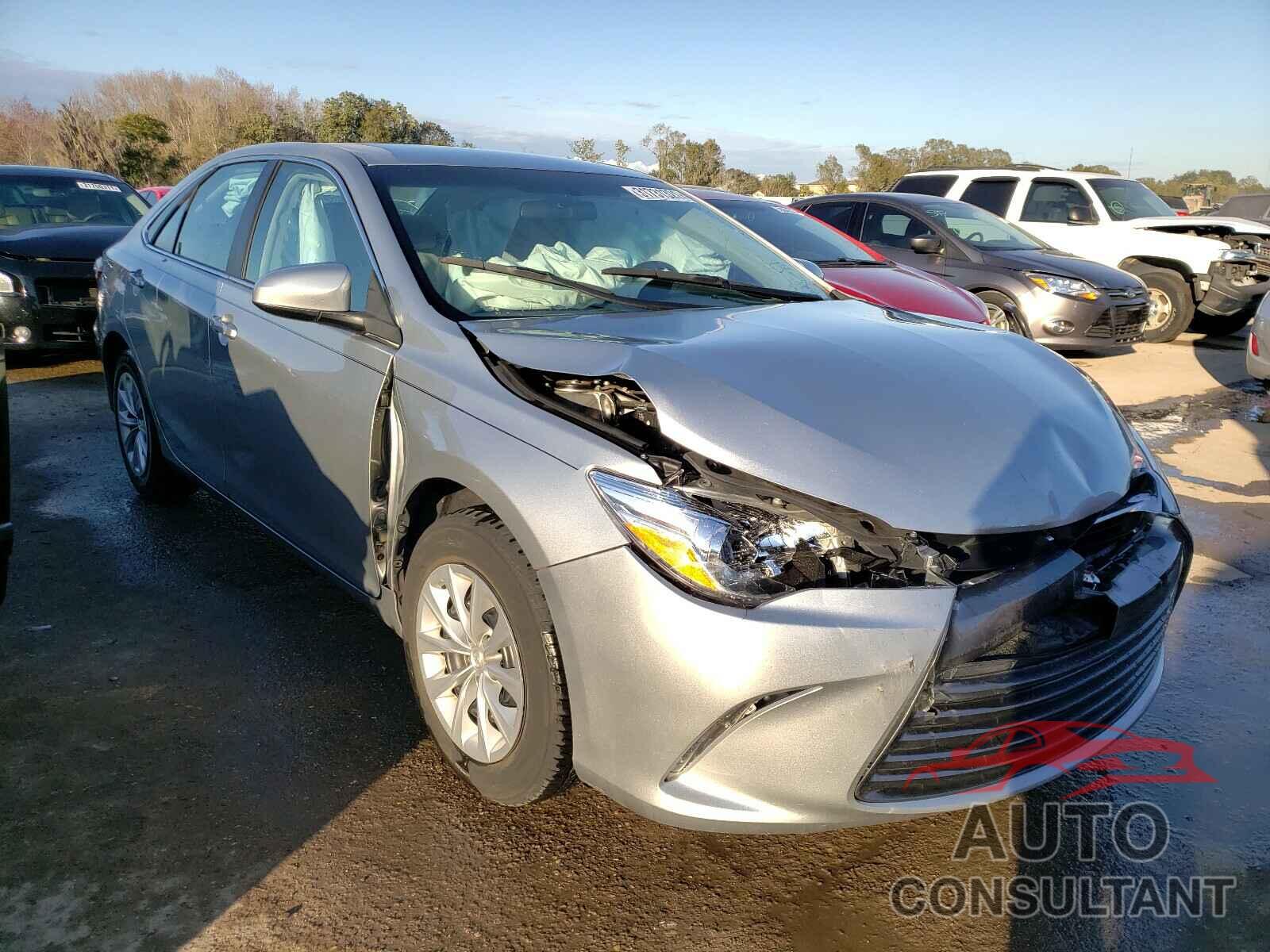 TOYOTA CAMRY 2017 - 3VV4B7AX0KM008973
