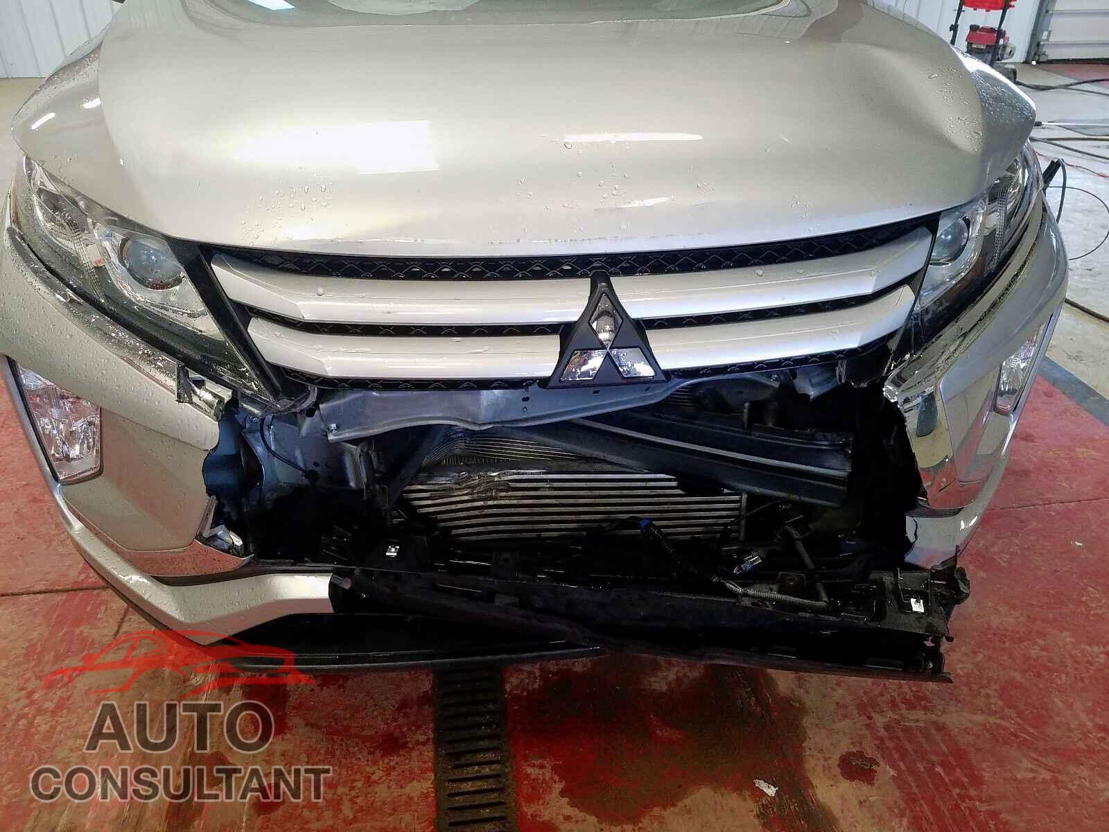MITSUBISHI ECLIPSE 2019 - JA4AT3AA3KZ035130