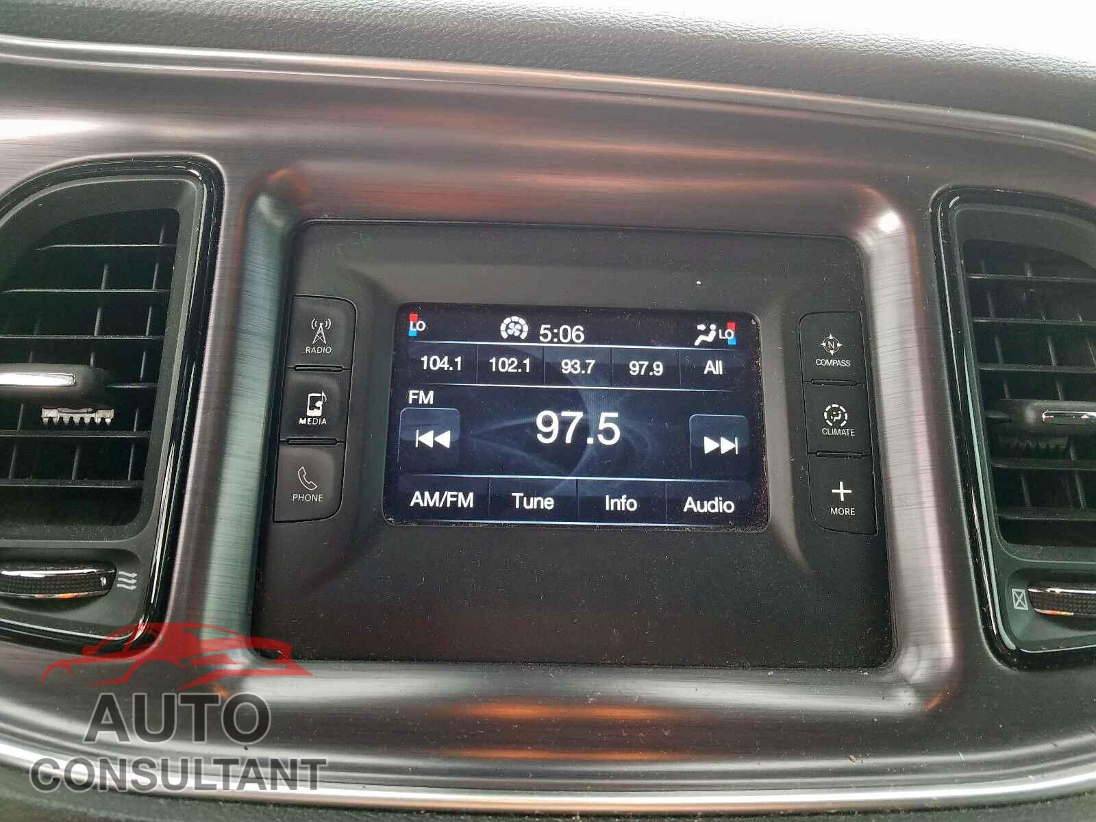 DODGE CHALLENGER 2015 - 2T1BURHEXHC798963