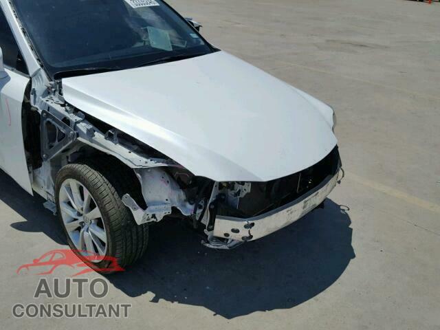 LEXUS IS250 2015 - JTHBF1D21F5051932