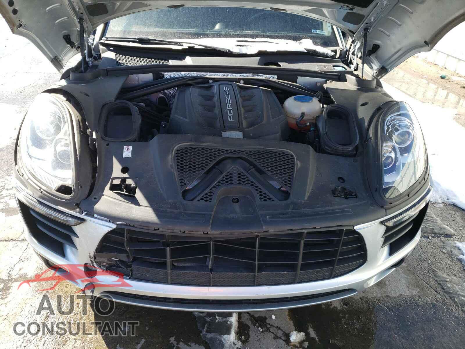 PORSCHE MACAN 2016 - WP1AB2A52GLB43625