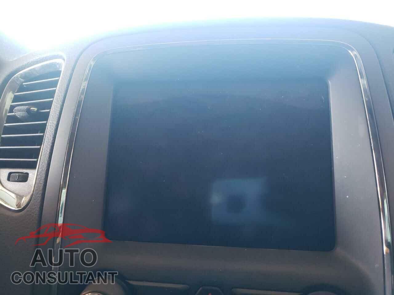DODGE DURANGO 2018 - 1C4RDJDG8JC160913