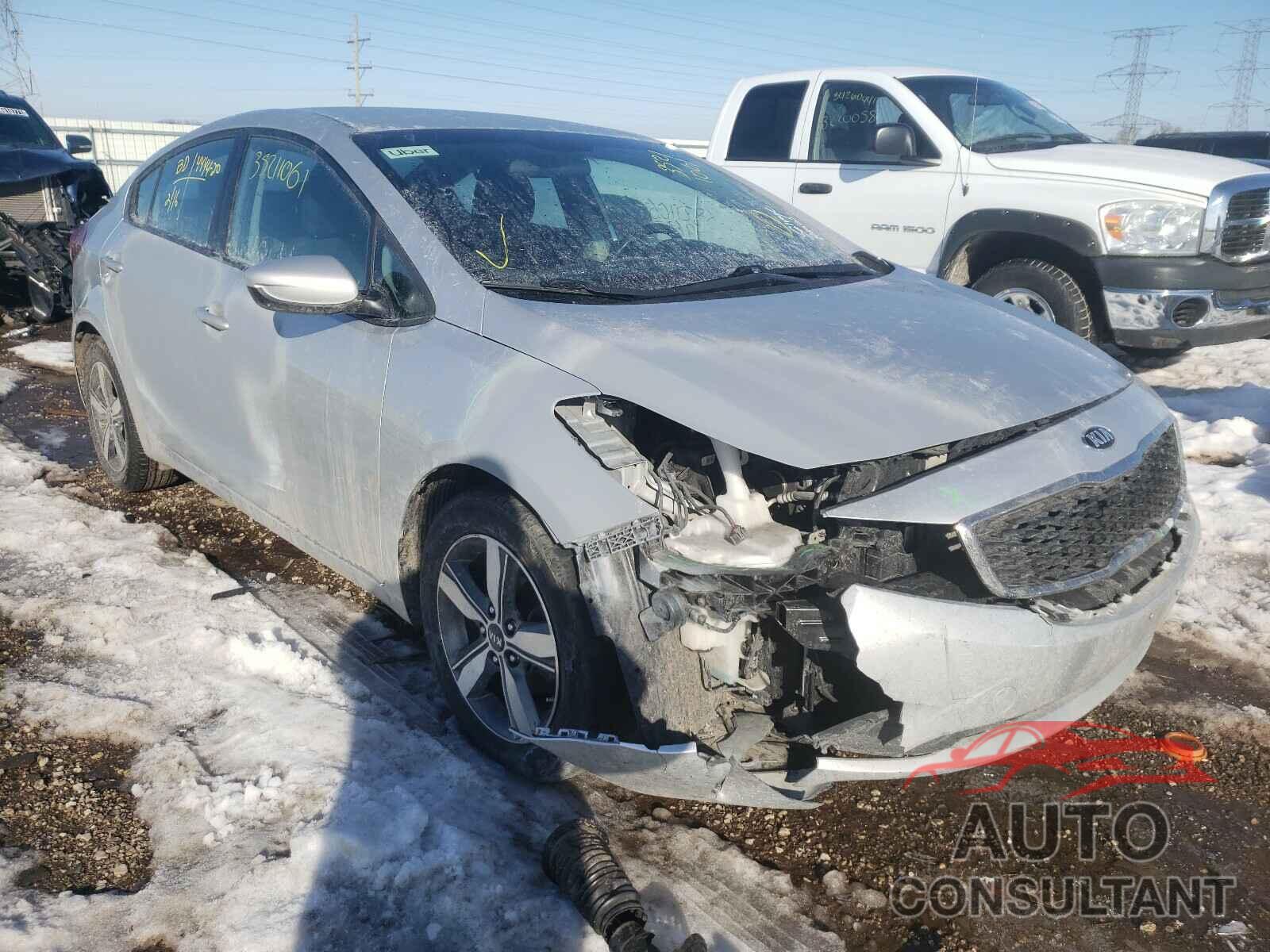 KIA FORTE 2018 - 3KPFL4A75JE194926