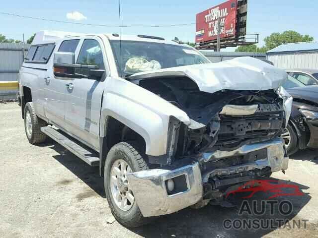 CHEVROLET SILVERADO 2015 - 1GC1KWEG3FF619074