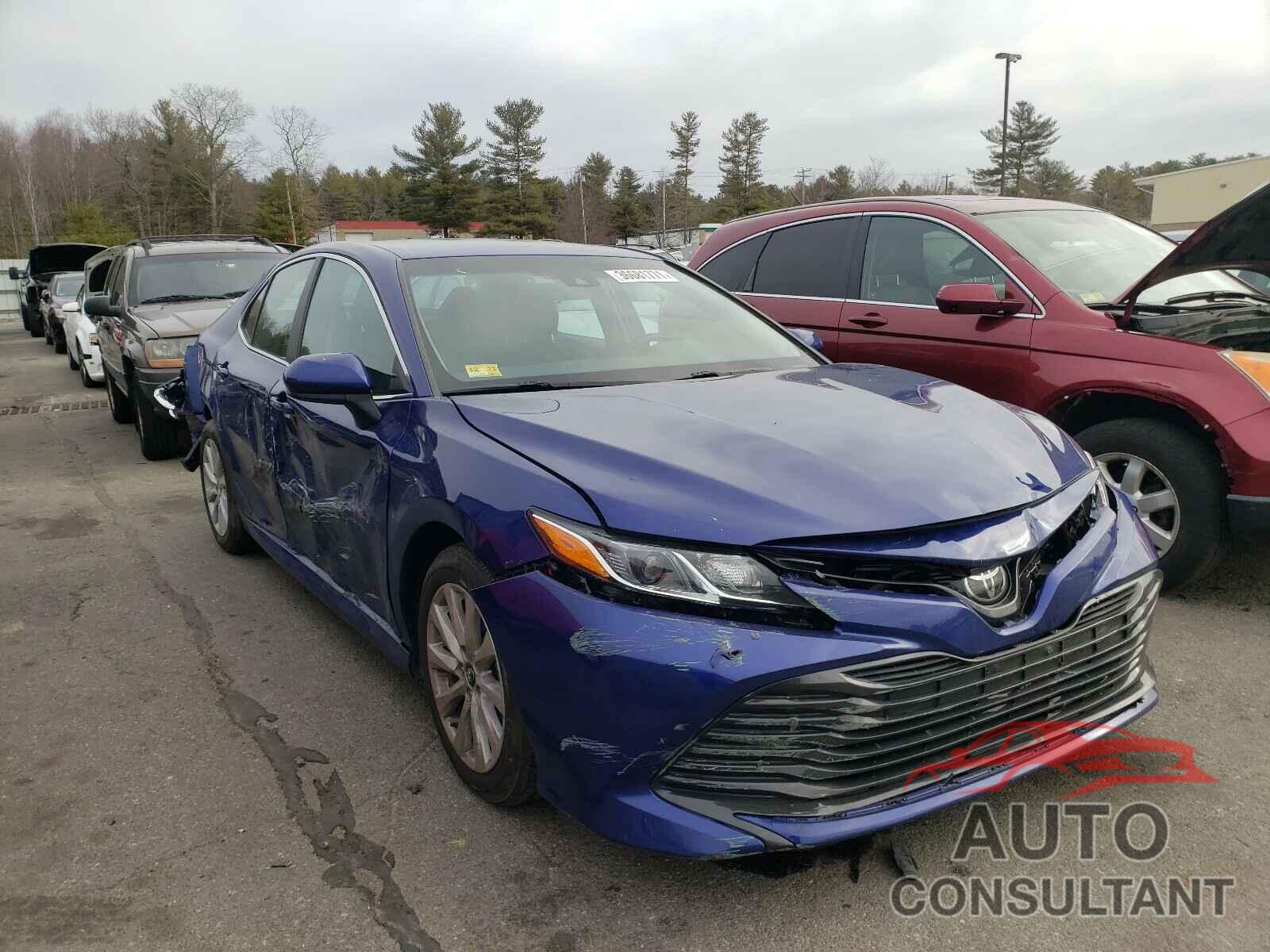 TOYOTA CAMRY 2018 - 4T1B11HK2JU657213