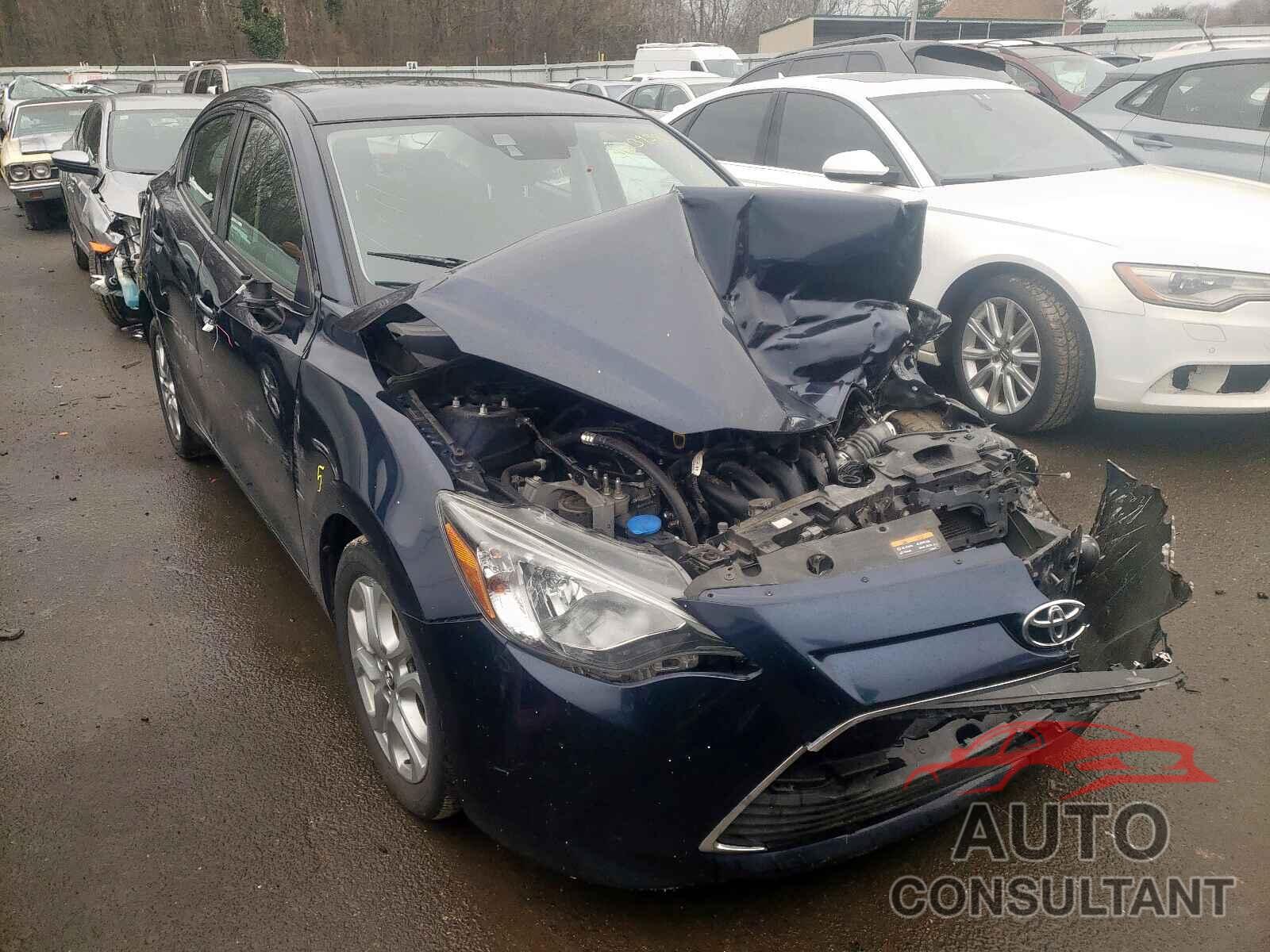 TOYOTA YARIS 2017 - 3MYDLBYV9HY183907
