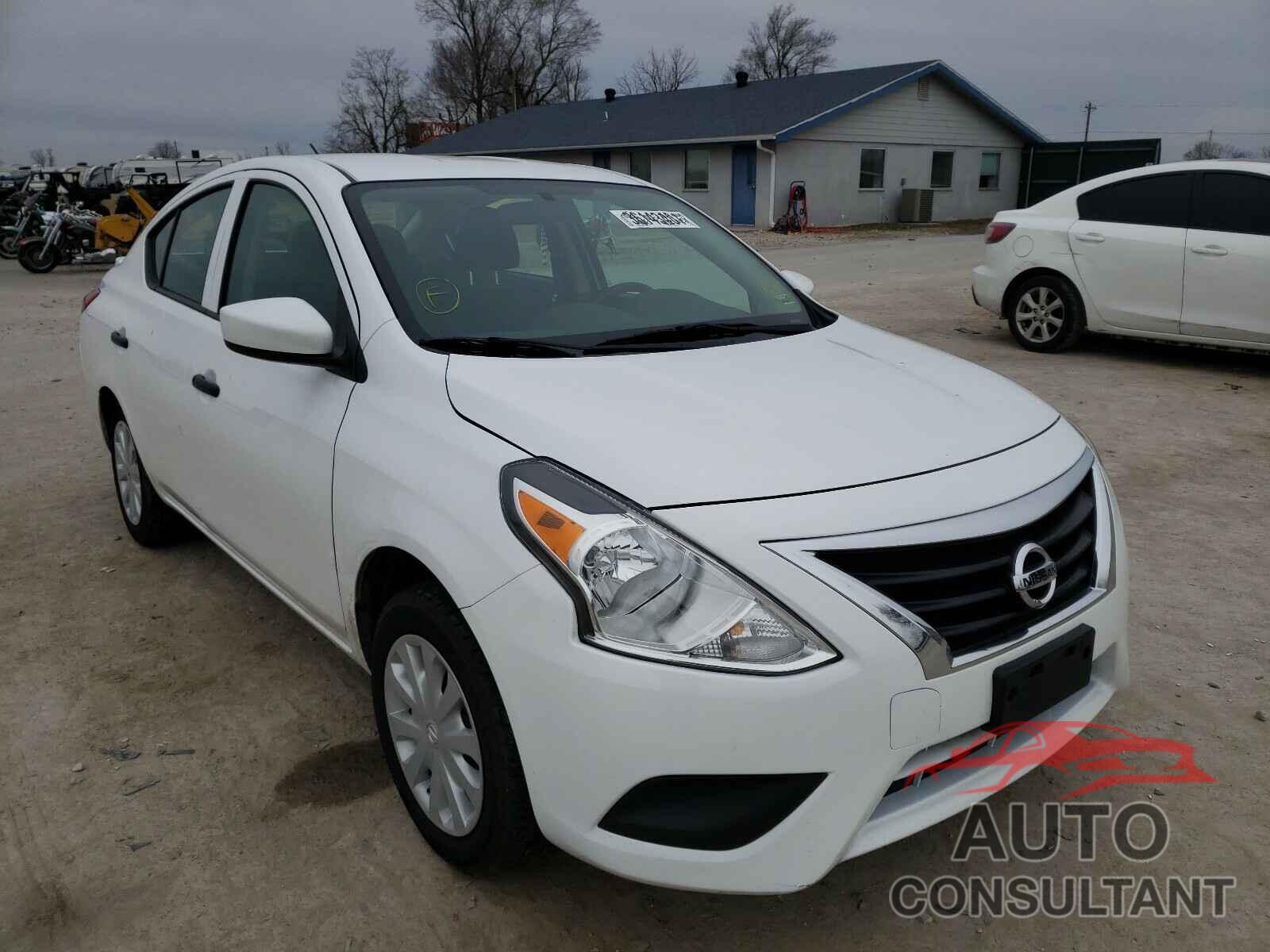 NISSAN VERSA 2019 - 3N1CN7AP5KL802538