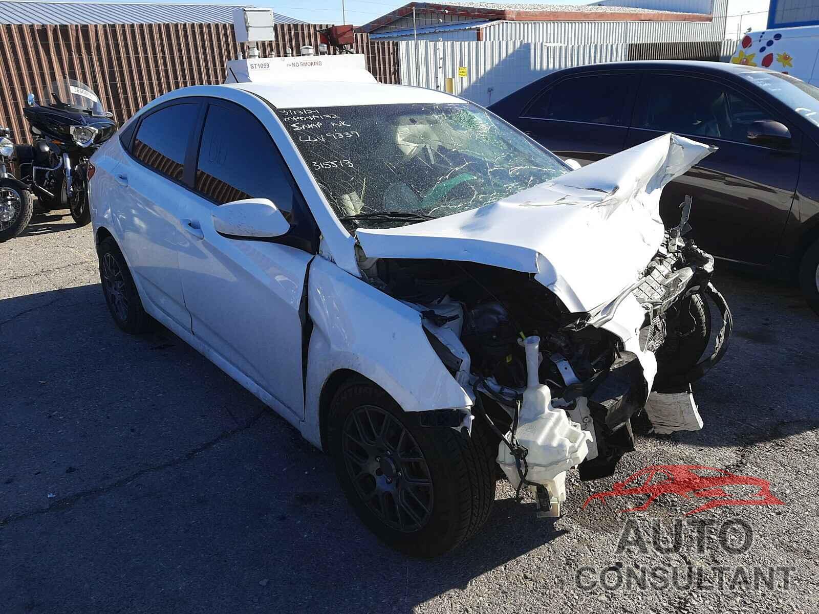 HYUNDAI ACCENT 2017 - KMHCT4AE7HU289223