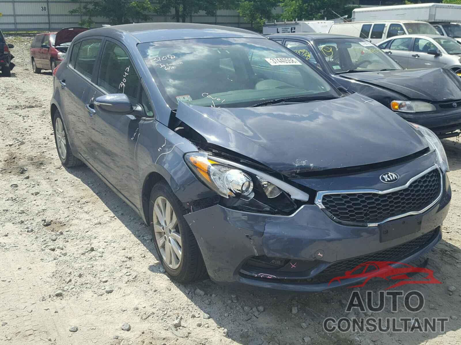 KIA FORTE 2016 - KNAFX5A80G5494880